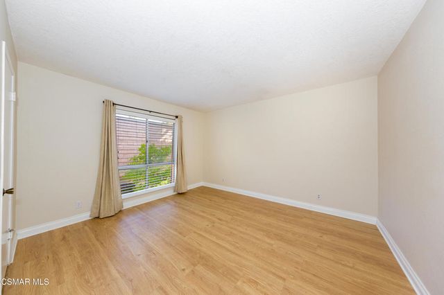 27448 Country Glen Road, Agoura Hills, CA 91301