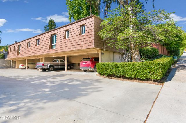 27448 Country Glen Road, Agoura Hills, CA 91301