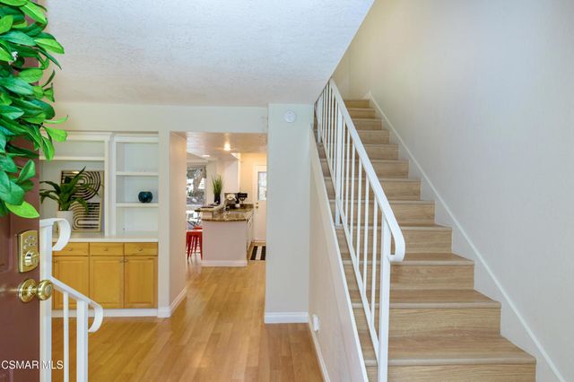 27448 Country Glen Road, Agoura Hills, CA 91301
