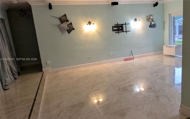 10442 SW 114th St, Miami, FL 33176