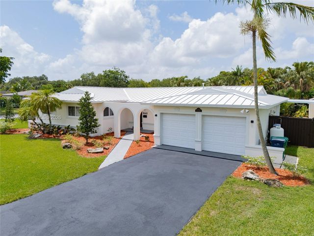 10442 SW 114th St, Miami, FL 33176