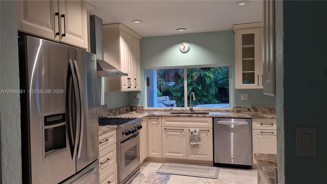 10442 SW 114th St, Miami, FL 33176
