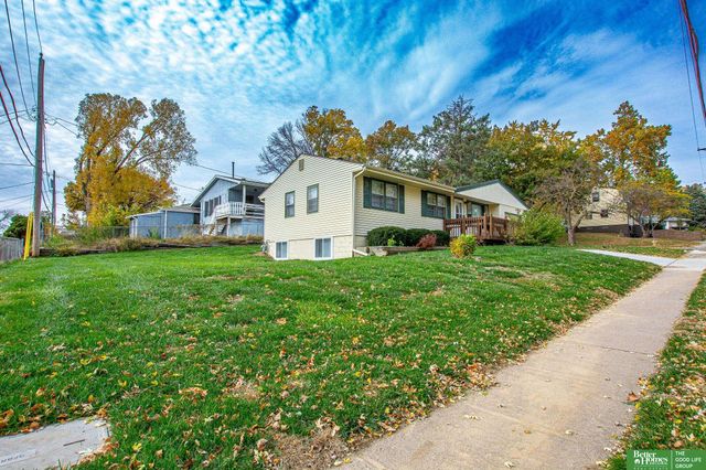 3604 S 78th Street, Omaha, NE 68124