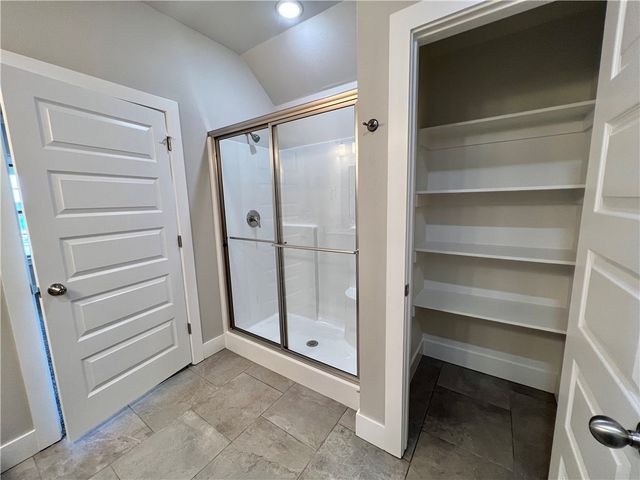 1803 E Hudson Drive, Siloam Springs, AR 72761