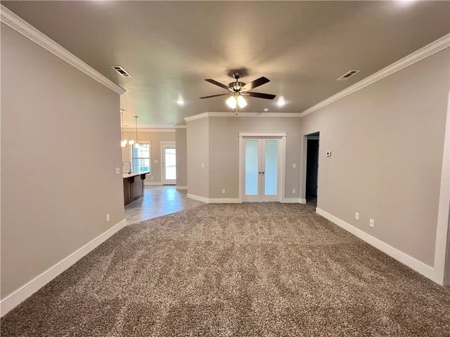 1803 E Hudson Drive, Siloam Springs, AR 72761