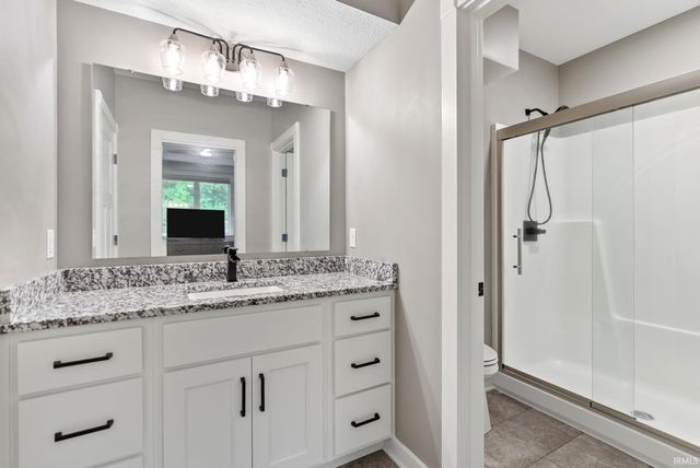 13193 Passerine Boulevard, Fort Wayne, IN 46845