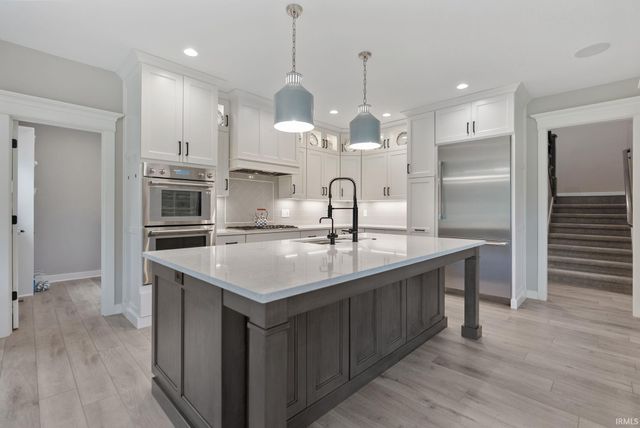 13193 Passerine Boulevard, Fort Wayne, IN 46845