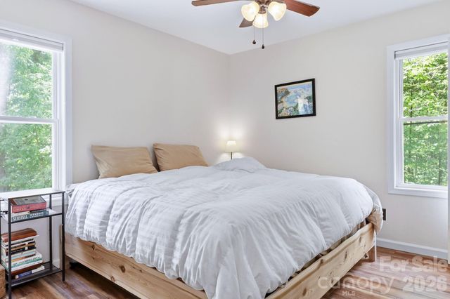 302 Rich Mountain Road, Flat Rock, NC 28731