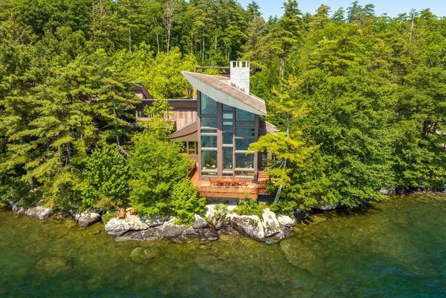 20 WYMAN Drive, Wolfeboro, NH 03894
