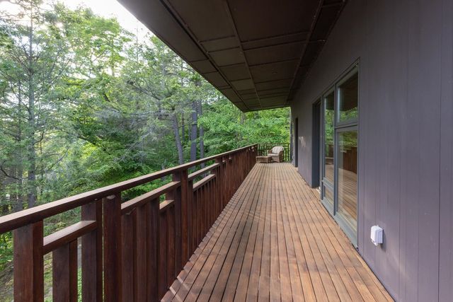 20 WYMAN Drive, Wolfeboro, NH 03894