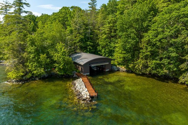 20 WYMAN Drive, Wolfeboro, NH 03894