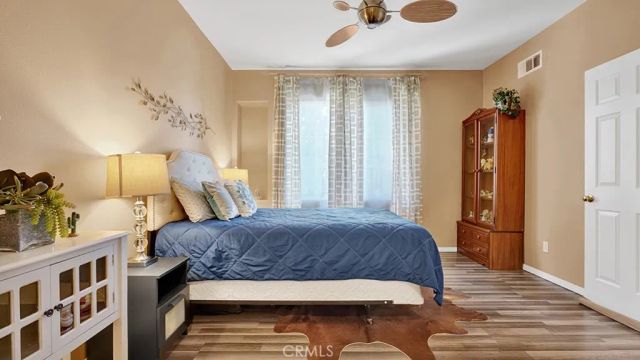 933 Somerville, Irvine, CA 92620