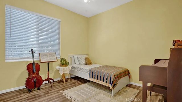 933 Somerville, Irvine, CA 92620