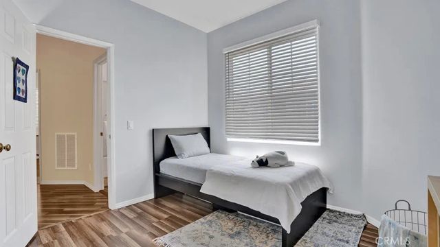 933 Somerville, Irvine, CA 92620