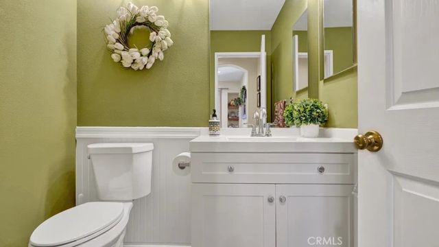 933 Somerville, Irvine, CA 92620