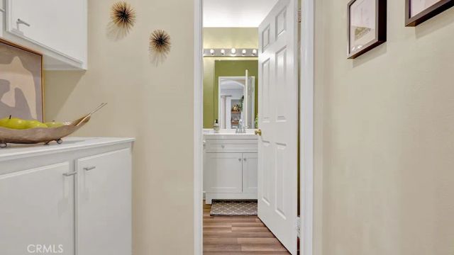 933 Somerville, Irvine, CA 92620