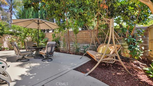 933 Somerville, Irvine, CA 92620