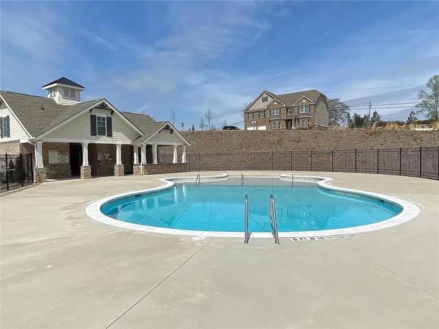 5163 Woodline View Lane, Auburn, GA 30011