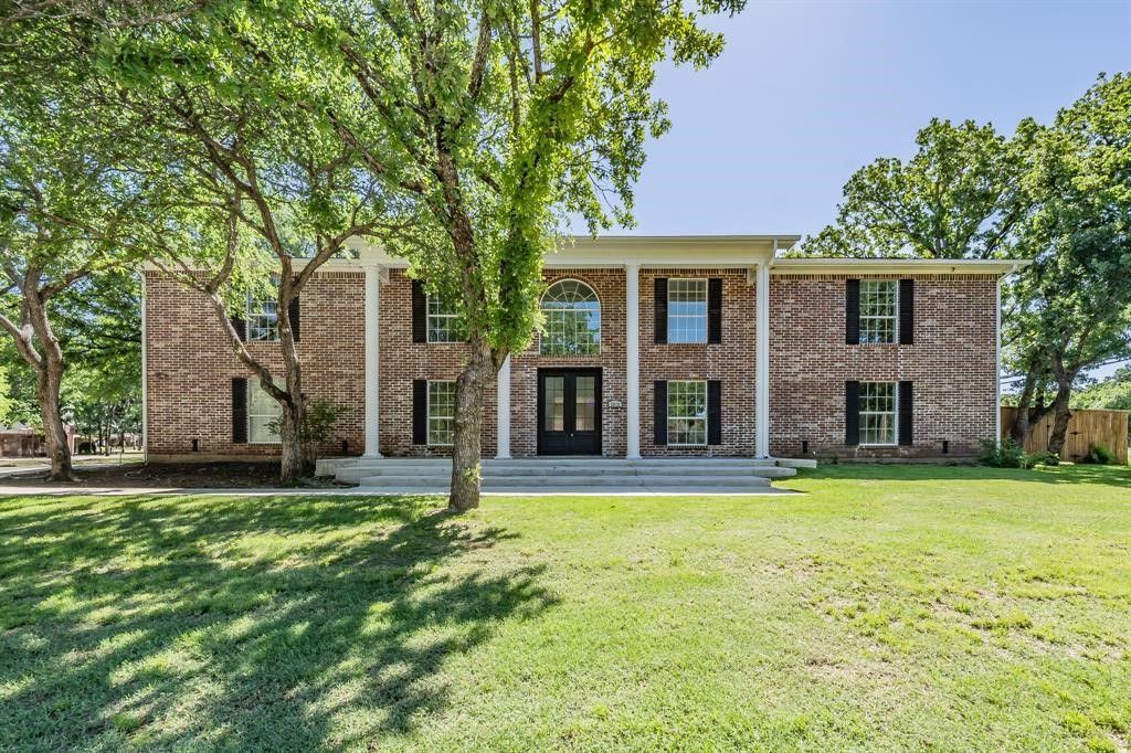 2815 Perkins Road, Arlington, TX 76016