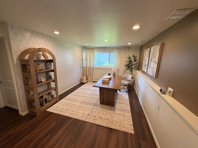 2010 Carleton Road, Hoffman Estates, IL 60169