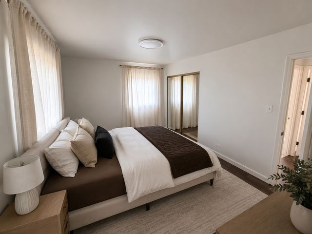 2010 Carleton Road, Hoffman Estates, IL 60169