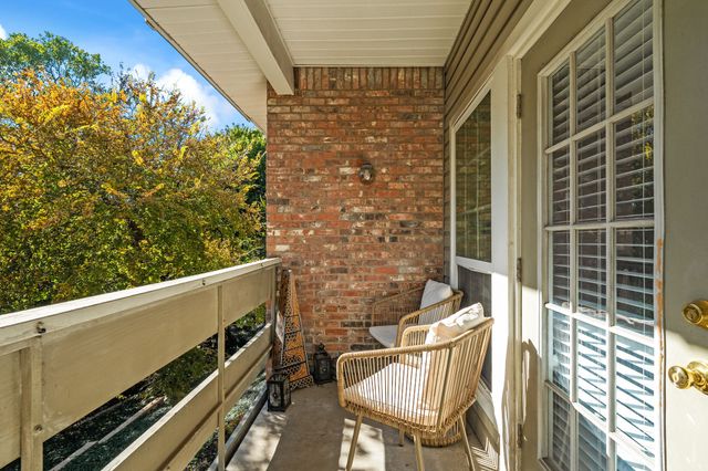 8550 Fair Oaks Crossing 111, Dallas, TX 75243