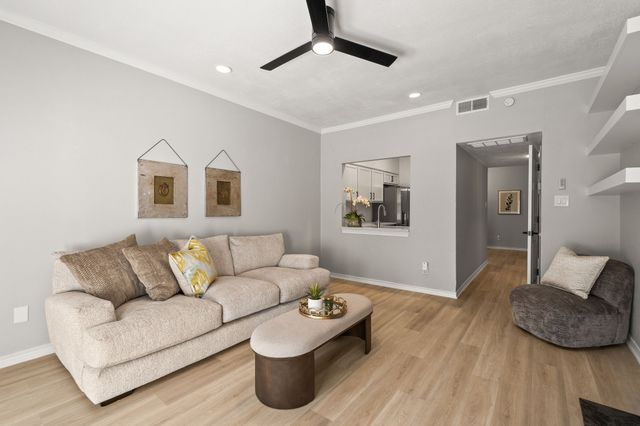 8550 Fair Oaks Crossing 111, Dallas, TX 75243