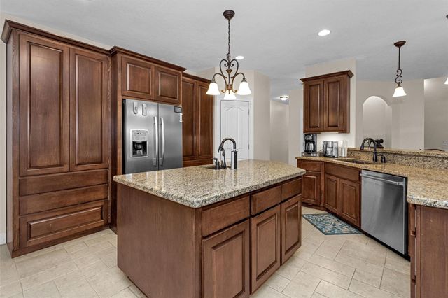 11239 Blue Grass Way, Conroe, TX 77304