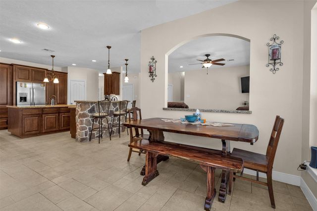 11239 Blue Grass Way, Conroe, TX 77304