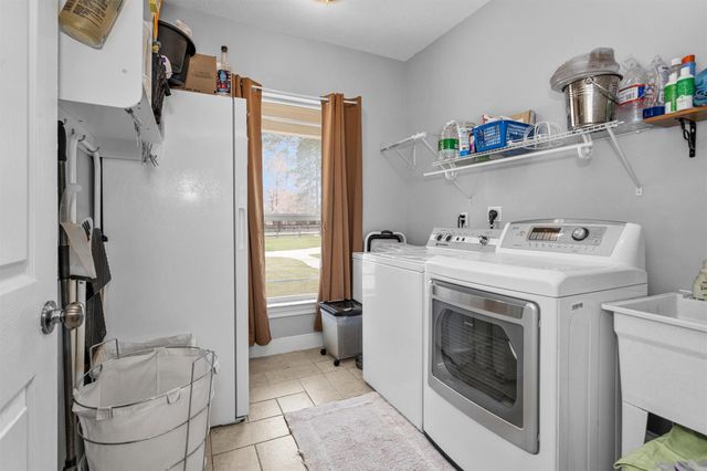 11239 Blue Grass Way, Conroe, TX 77304