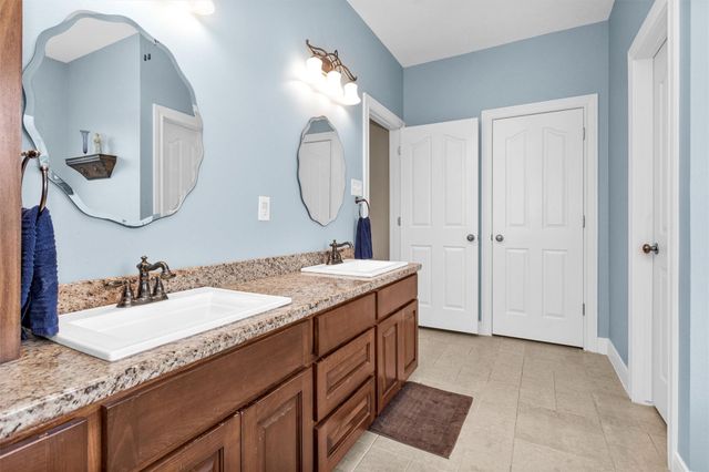 11239 Blue Grass Way, Conroe, TX 77304