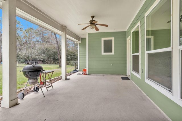 11239 Blue Grass Way, Conroe, TX 77304