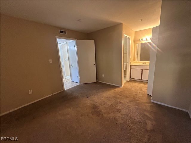 2875 Winkler AVE 502, Fort Myers, FL 33916