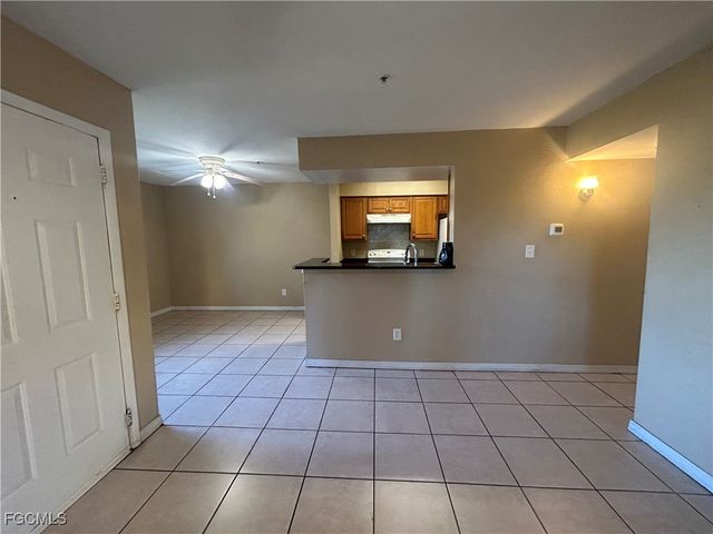 2875 Winkler AVE 502, Fort Myers, FL 33916