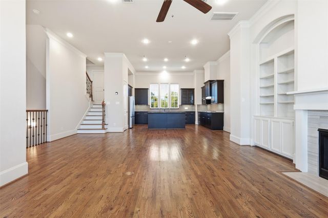 2134 Lakeshore Edge Drive, Houston, TX 77080