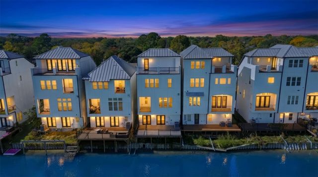 2134 Lakeshore Edge Drive, Houston, TX 77080