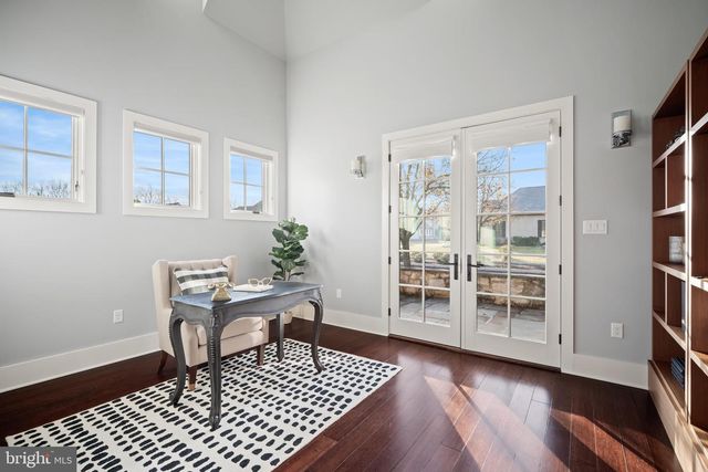 2687 AVENUE DU VLG, Bethlehem, PA 18015