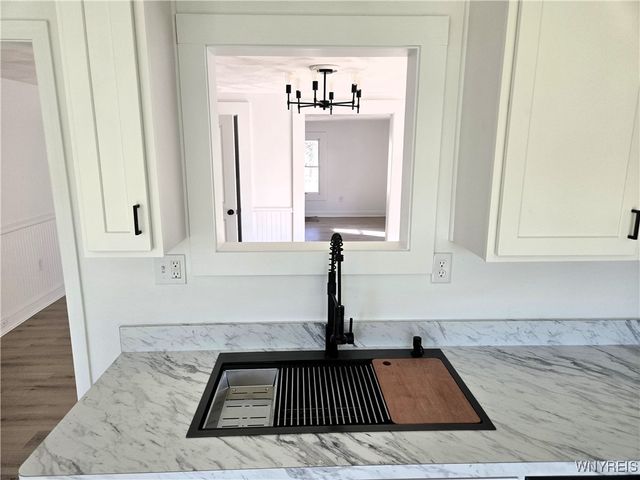 73 West Main Street, Leroy, NY 14482