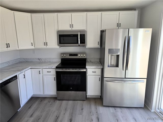 73 West Main Street, Leroy, NY 14482