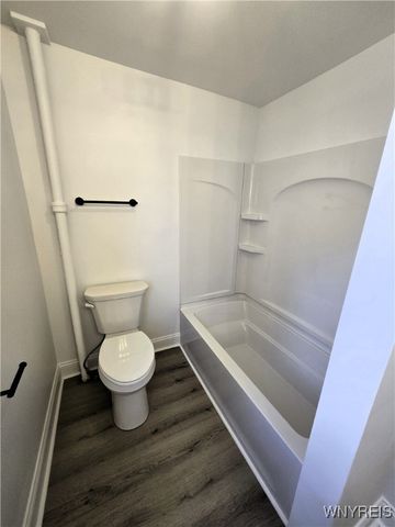 73 West Main Street, Leroy, NY 14482