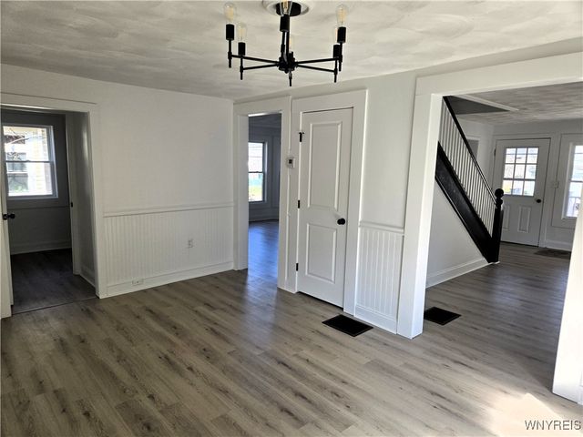 73 West Main Street, Leroy, NY 14482