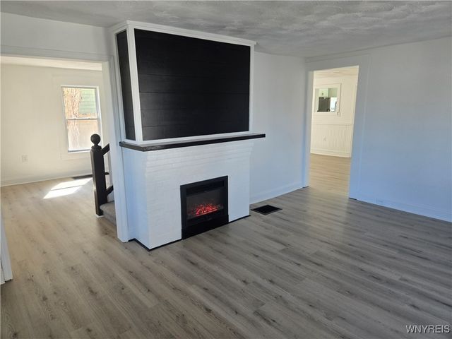 73 West Main Street, Leroy, NY 14482