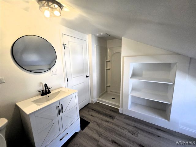 73 West Main Street, Leroy, NY 14482