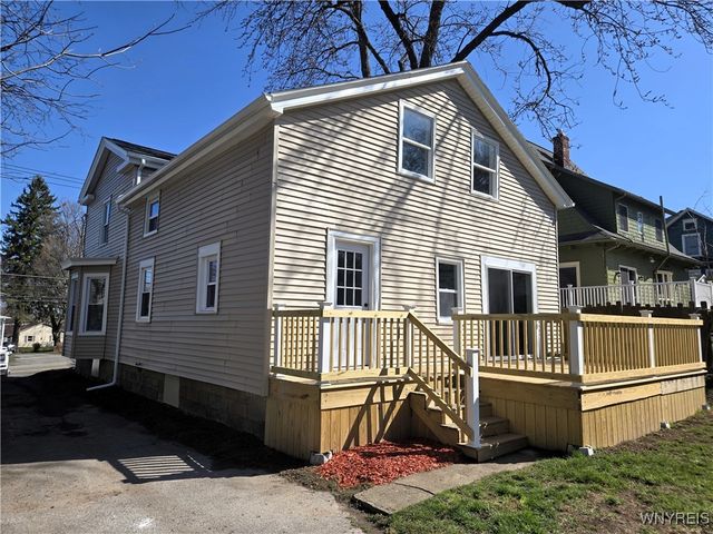 73 West Main Street, Leroy, NY 14482
