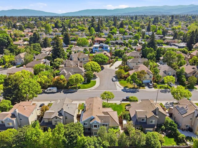 569 Cherrywood Drive, Sunnyvale, CA 94087