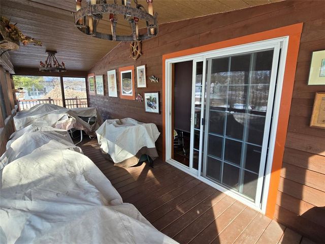 218 Wisconsin Avenue, Chetek, WI 54728