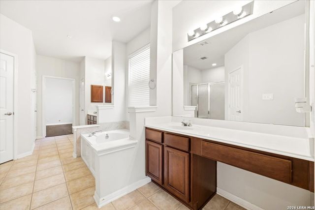 13115 Five Brks, Helotes, TX 78023