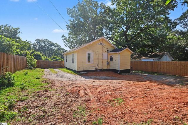 8175 Hill Street, Boiling Springs, SC 29316