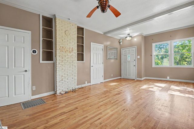 8175 Hill Street, Boiling Springs, SC 29316