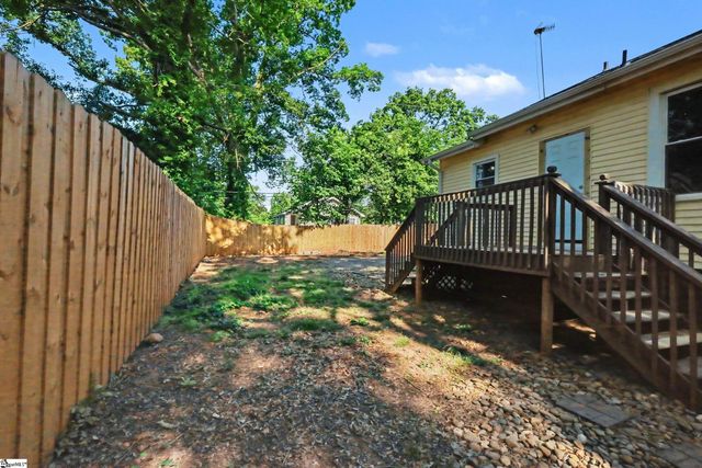 8175 Hill Street, Boiling Springs, SC 29316